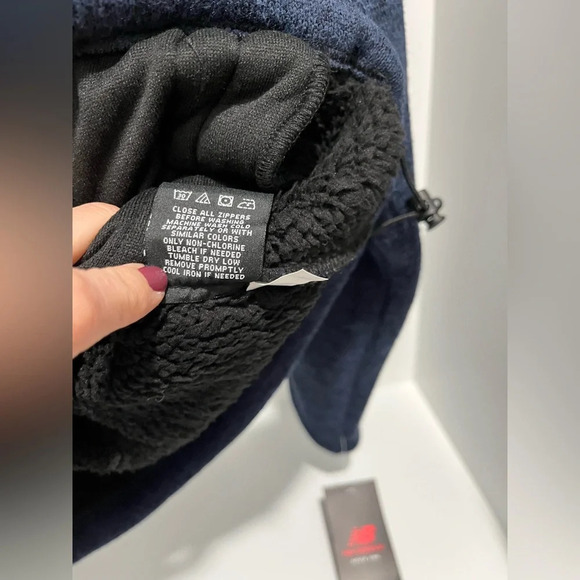 New Balance Navy and Black Full Zip Sweater Fleece Men’s Medium New with Tags - Picture 11 of 16